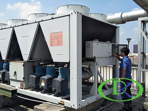 開(kāi)利模塊機(jī)保養(yǎng)