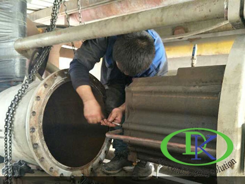 比澤爾壓縮機更換油濾